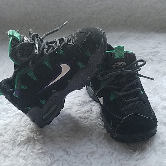 Nike Other - Nike Air Max sneakers
